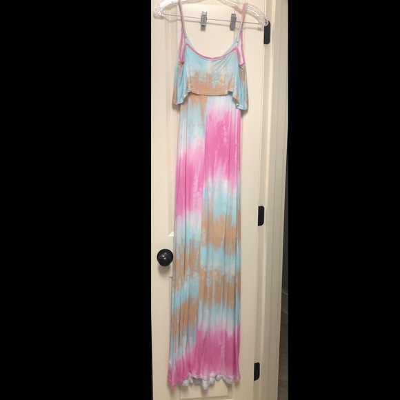 Lulu’s tie-dye maxi - Picture 5 of 5